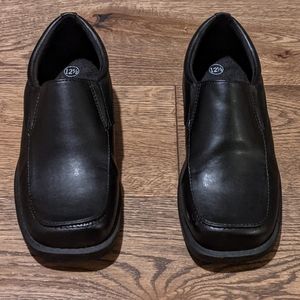 Boy's Little Kid Black Slip On Dress Shoe 12 1/2